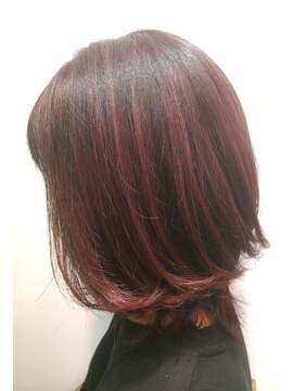 ヘアジーナ(Hair Jina) ミディアムレイヤー/外ハネスタイル