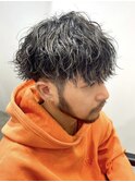 波巻きスパイラルパーマツーブロックツイストパーマメンズヘア