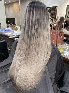 ルーゼン(LUXEN) 【LUXEN】ホワイトバレイヤージュ