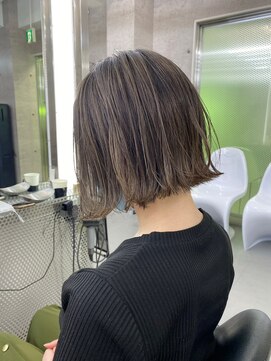 イキ 表参道(iki omotesando) モード/無造作ウェーブ/大人ガーリー[表参道駅]