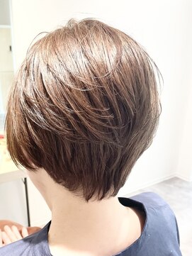 ストフ(stof) ショートレイヤー/大人ショートボブ/ショートカット