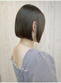 イルミナカラーヌードシェードナチュラル切りっぱなしボブ