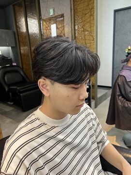 リード(REEED) カルマパーマ韓国風ショートセンタパ