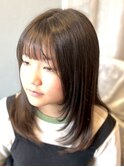 セミロングレイヤー