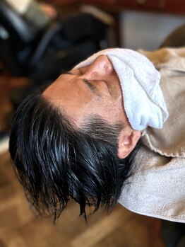 スリープ(SLEEP)の写真/【茶屋ヶ坂駅徒歩２分】理容室とバーバーのハイブリッド《 SLEEP men's hair 》お手入れで清潔感UP◎