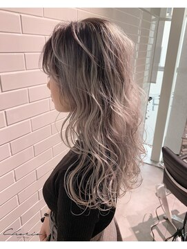シェリ ヘアデザイン(CHERIE hair design) オンブレ　ホワイトカラー