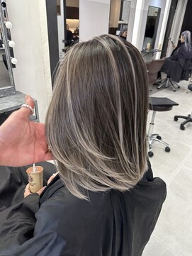 エイム(AiM) バレイヤージュ