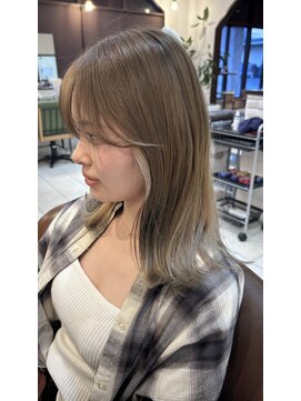 ヴィアンカ(Vianca) シアーベージュ×ホワイトベージュ