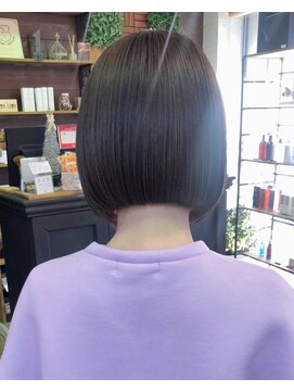 クララ 博多駅前(CLALA) ツヤボブを手に入れましょう