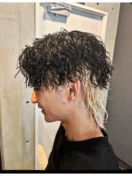 リベルテ グリット(Liberte Grit) ツイスパ×ブリーチデザインカラーで他と差をつけるメンズヘア