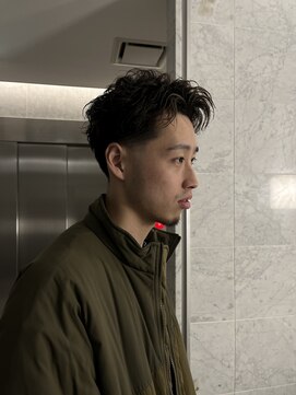 リアン(Lian) MEN’S HAIR/波巻きツイストスパイラル/リバースセンターパート