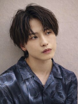 エイド 本店(aid) センターパート束感コンマバングショートビジネスミニウルフ