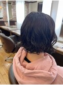 ミディアムボブと相性抜群!ウェーブパーマ 春カラー