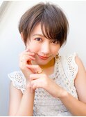 軽やか夏ショート小顔ピンクブラウン透明感似合わせカット