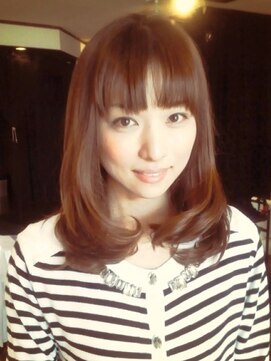 ヘアラウンジ ビジュー(hair Lounge Bijou) やや重ためナチュラルフェミニン