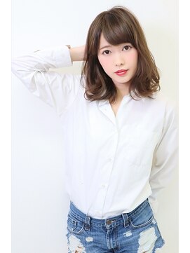 ヘアアンドメイク ドーリー(Hair&Make Dolly) 無造作カールミディアム