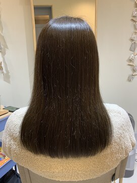 リト(Lit) 【大人綺麗】艶髪 ストレート まとまるロング