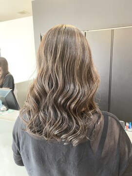 チェレ ロッソ 金剛店(Chere rosso) ハイライト×モノトーングレージュ×ヨシンモリ