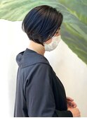 黒髪ショート