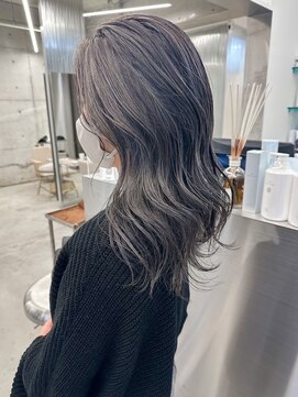 ユイマァル 岡山店(YUIMARL) ハイライト×グレー