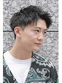 アップバング ショートスタイル
