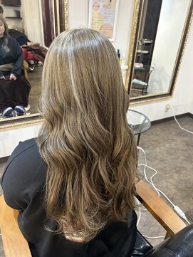 ヘアーナシッブ(hair nasib) 巻きハイライト／髪質改善