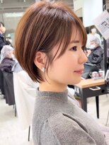 ビュー フクオカ(VIEW FUKUOKA)&nbsp;大人ショートカットウェットヘアオリーブベージュデザインカラー