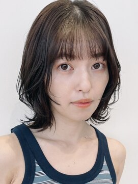 ノイ(noi) 顔周りレイヤーカットくびれヘアミルクティーベージュカラー