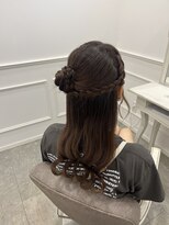 【ヘアメ】お姉さんヘア＊編みカチュサイドお団子ヘアメ＊新井