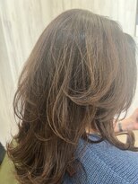 イロドリ(彩 irodori)&nbsp;ミディアムレイヤー☆20代30代40代グレージュ大人かわいい