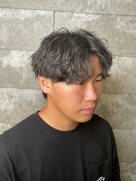 ニアウ 伊勢崎連取店(Niau) 波巻きスパイラルパーマツイストスパイラルパーマシャドウパーマ