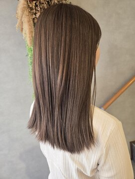 ヴィサージュメゾン(VISAGE maison) ニュアンスベージュ