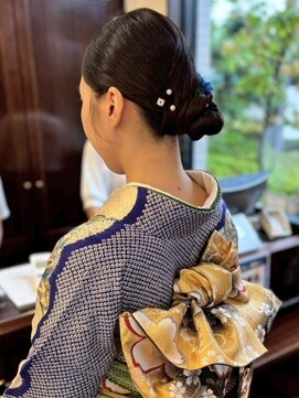 サニー美容室 ヘアセット ヘアアレンジ お団子ヘア シニヨン 20代 髪質改善