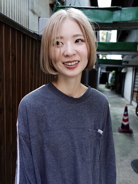 シゼン(SHiZEN.) white blond×bob