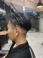 サーカス(circus)&nbsp;どこから見てもかっこいい刈り上げのシルエットを作ります。