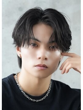 Men's hair FACE。【メンズ ヘア フェイス】【2月26日OPEN予定】 大人毛流れパーマ/センターパート/メンズパーマ/フェザーパーマ