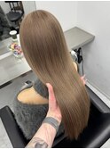 ミルクティーベージュ