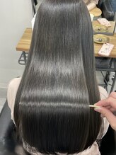 大事なのは1度の施術で完璧を目指すのではなく、長い期間をかけて【髪質改善】できることが重要!