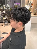 エムクール(M,cooL)&nbsp;ルーズパーマ/センターパート
