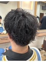 ニルバ(niLva)&nbsp;黒髪スパイラルパーマ/メンズパーマ/ニュアンスパーマ/