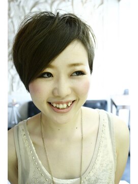 アールハーツ 北一の沢店(R-HEARTS) 【R-HEARTS】エアリーショート