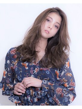 メノン(Menon) 無造作カール×小顔フェザーロング×アッシュブラウン