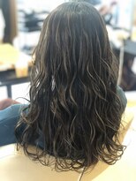 ベルポートヘア(Bellport hair)&nbsp;☆外国人風バレイヤージュカラー☆