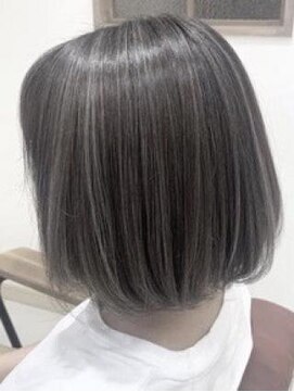 クアトログランシュ ひたちなか店(QUATRO×GranCieux) ナチュラルハイライト×グレージュ