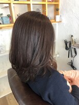 コズ(Co’z)&nbsp;女子力アップ★ミディアムレイヤー イルミナカラー