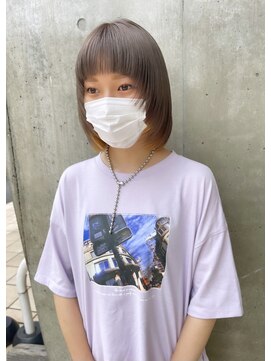 アルカナ 原宿表参道(ARCANA) プラチナグレー インナーカラー ウルフ マッシュウルフ