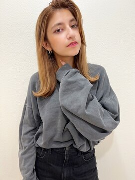 マリアバイアフロート(Maria by AFLOAT) 【山田】外国人風切りっぱなし外ハネセミディハイライト