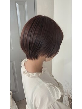 シェノン(Chainon.) 艶髪　フェミニンショート