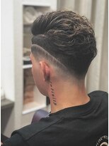 モテナ アット ベッピン(motenas at Beppin s)&nbsp;メンズ★アシンメトリー/ライン/フェードカット