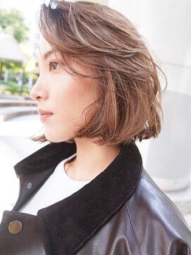 ノラ ウメダ(NORA UMEDA) 【高木】レイヤーカット顔周りカットレイヤーウルフカット